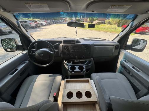 2014 Ford E250 Cargo