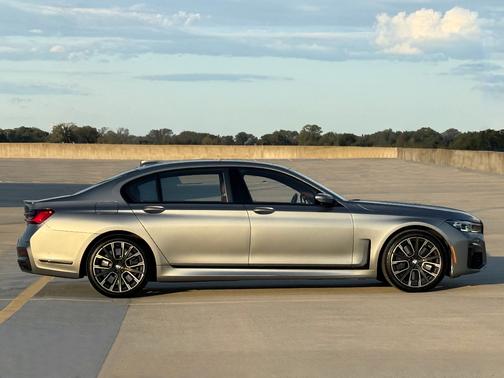 2020 BMW M760 i xDrive