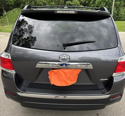 Gray 2013 Toyota Highlander Limited