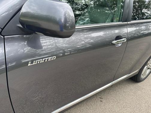 Gray 2013 Toyota Highlander Limited