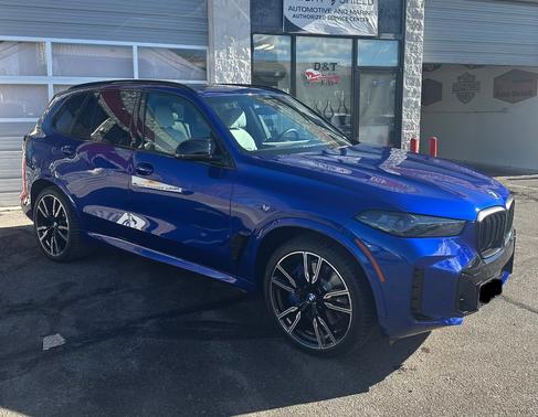 2024 BMW X5 M60i