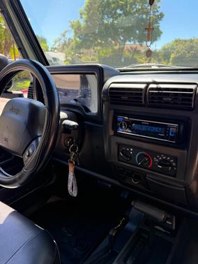 Green 1999 Jeep Wrangler SE