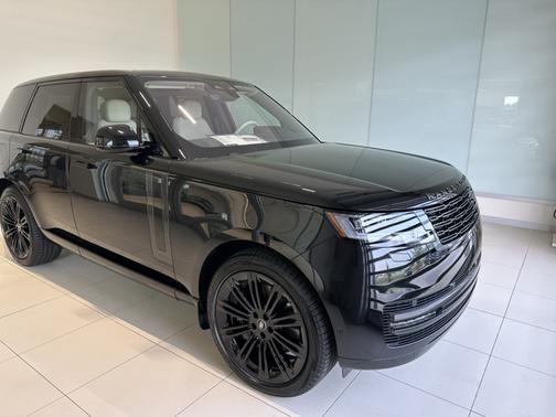 2023 Land Rover Range Rover P530 SE SWB