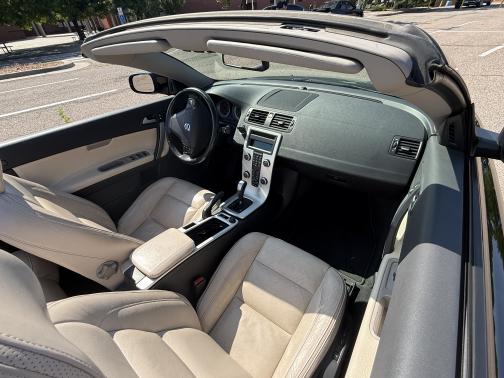 2011 Volvo C70 T5