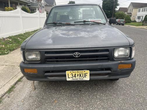 1992 Toyota Pickup Truck Base