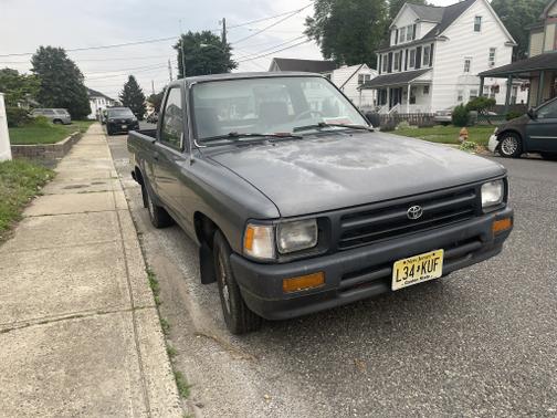 1992 Toyota Pickup Truck Base
