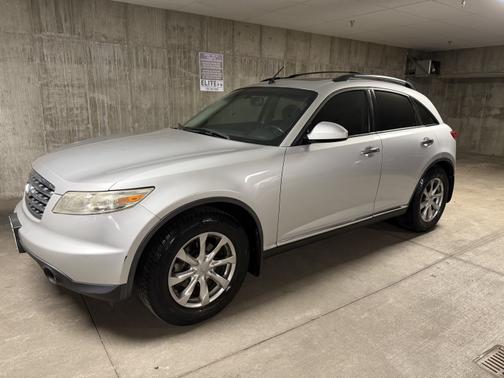 2007 INFINITI FX35 Base