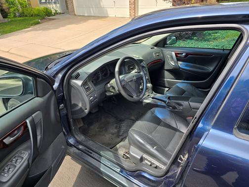 2003 Volvo S60 2.5T
