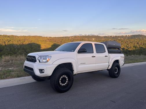 2015 Toyota Tacoma Base