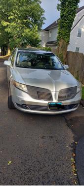 2014 Lincoln MKT EcoBoost