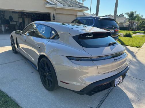 2023 Porsche Taycan GTS