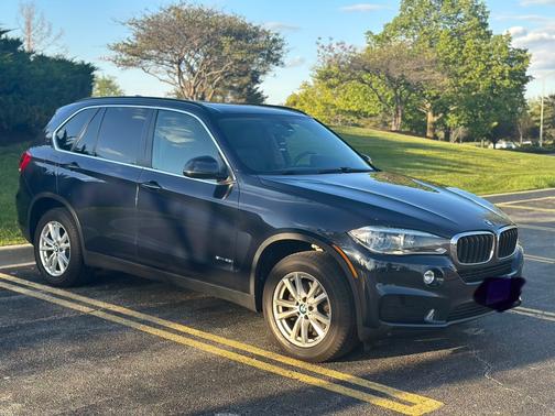Blue 2014 BMW X5 xDrive35i