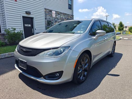 Silver 2019 Chrysler Pacifica Touring Plus