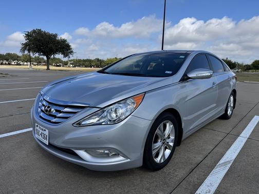 2012 Hyundai SONATA Limited