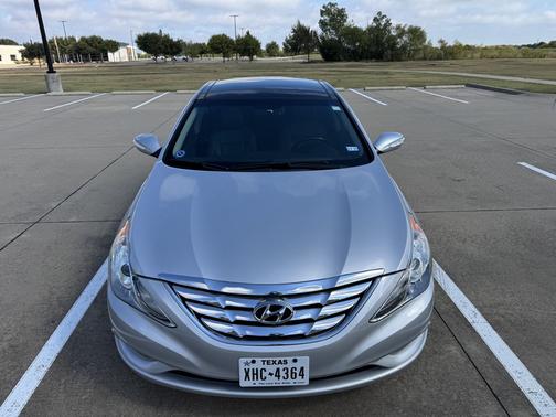 2012 Hyundai SONATA Limited