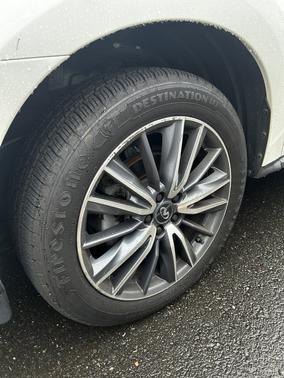 2019 INFINITI QX60 LUXE