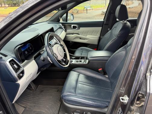 2022 Kia Sorento Plug-In Hybrid SX Prestige