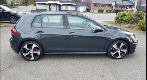 2017 Volkswagen Golf GTI S 4-Door