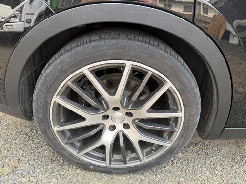 2017 Maserati Levante S