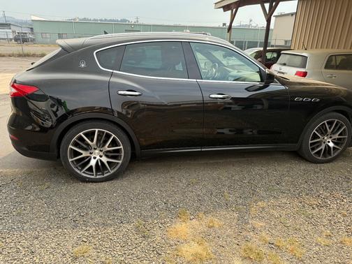 2017 Maserati Levante S