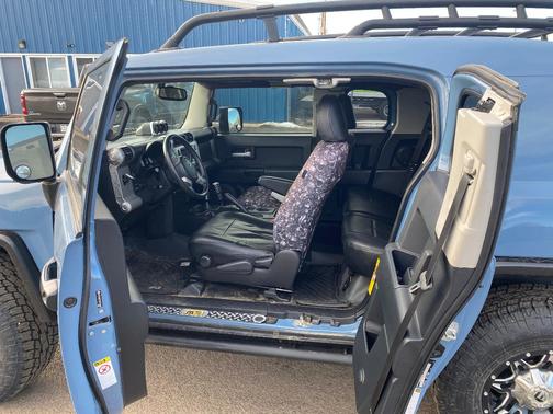 Blue 2014 Toyota FJ Cruiser Base
