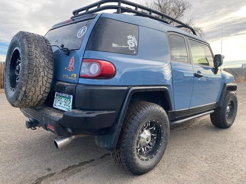 Blue 2014 Toyota FJ Cruiser Base
