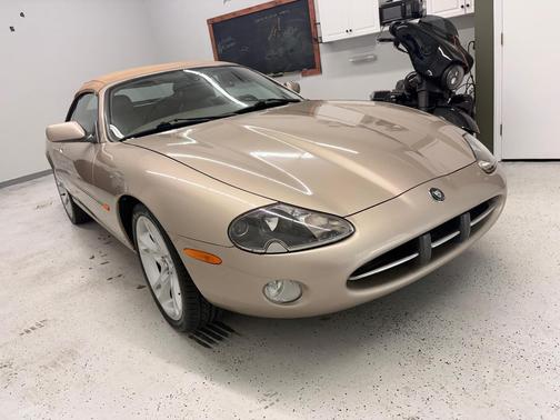 Gold 2003 Jaguar XK8 Base