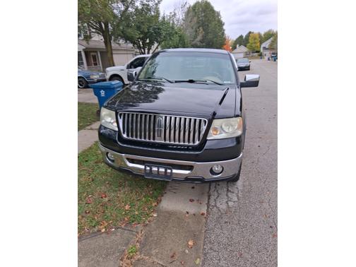 2006 Lincoln Mark LT Base