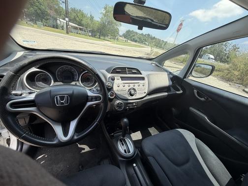 White 2011 Honda Fit Sport
