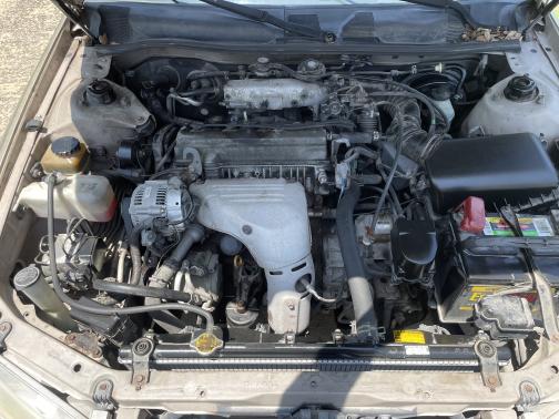 2001 Toyota Camry LE