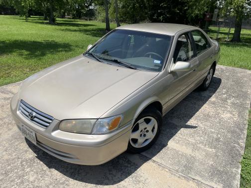 2001 Toyota Camry LE