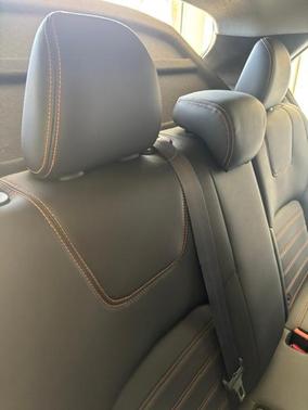 White 2019 Nissan Kicks SR