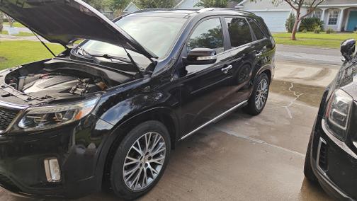 Black 2014 Kia Sorento Limited