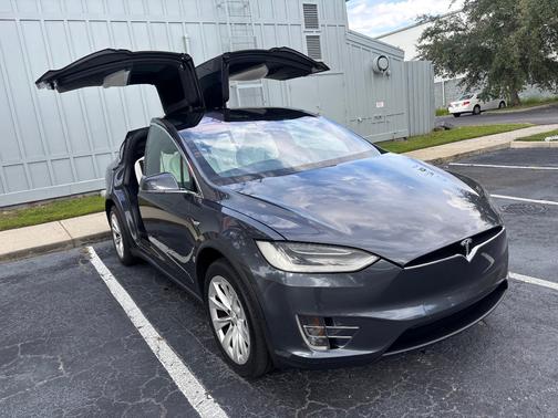 2017 Tesla Model X 100D