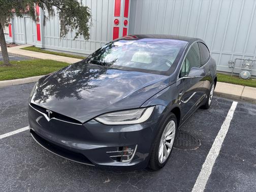 2017 Tesla Model X 100D