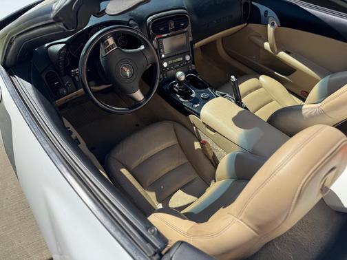 White 2008 Chevrolet Corvette Base