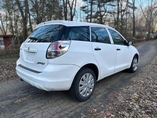 2005 Toyota Matrix Base