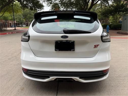 2017 Ford Focus ST Base