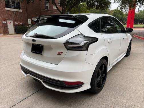 2017 Ford Focus ST Base