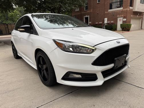 2017 Ford Focus ST Base
