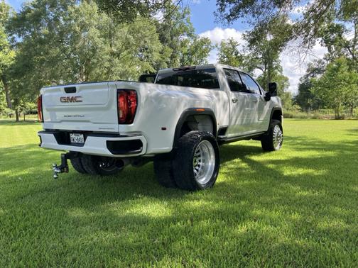 2022 GMC Sierra 3500 Denali