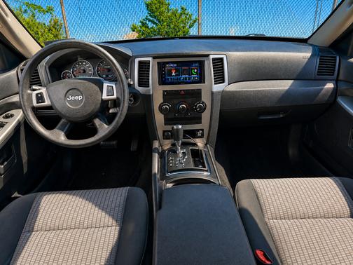 Blue 2008 Jeep Grand Cherokee Laredo