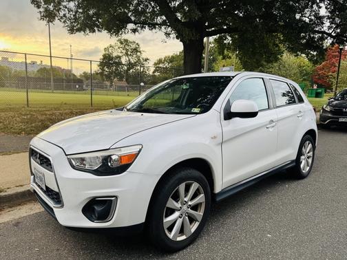 2013 Mitsubishi Outlander Sport ES