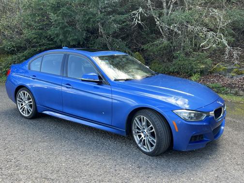 Blue 2014 BMW 335 i xDrive
