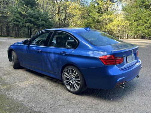 Blue 2014 BMW 335 i xDrive