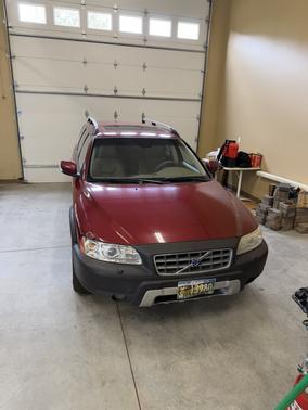 Purple 2007 Volvo XC70 2.5T