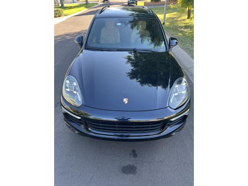 2016 Porsche Cayenne Cayenne S E-Hybrid
