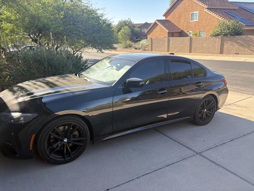 2022 BMW 330 i