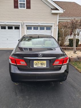 2011 Lexus ES 350 Base