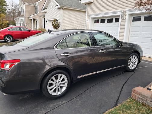 2011 Lexus ES 350 Base